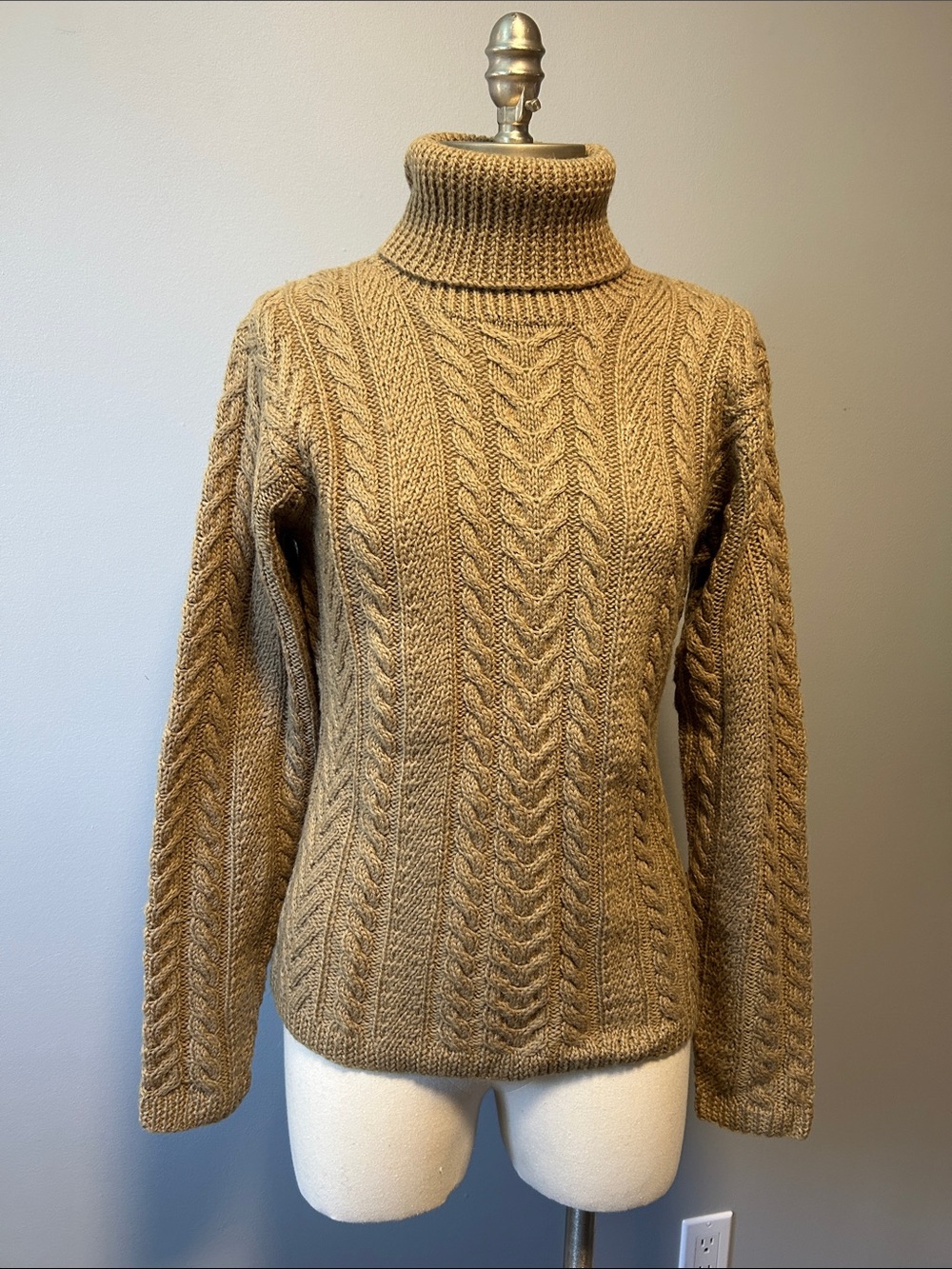 Lauren Ralph Lauren Wool Hand Knit Chunky Cable Knit Turtleneck Fisherman Sweate